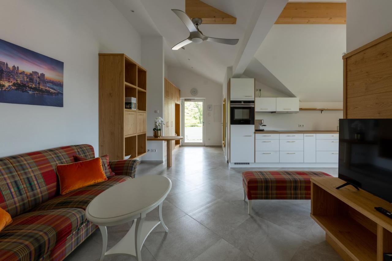 Siegsdorf Suiten Ngoại thất bức ảnh